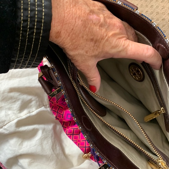 Tory Burch Tote - Picture 6 of 9